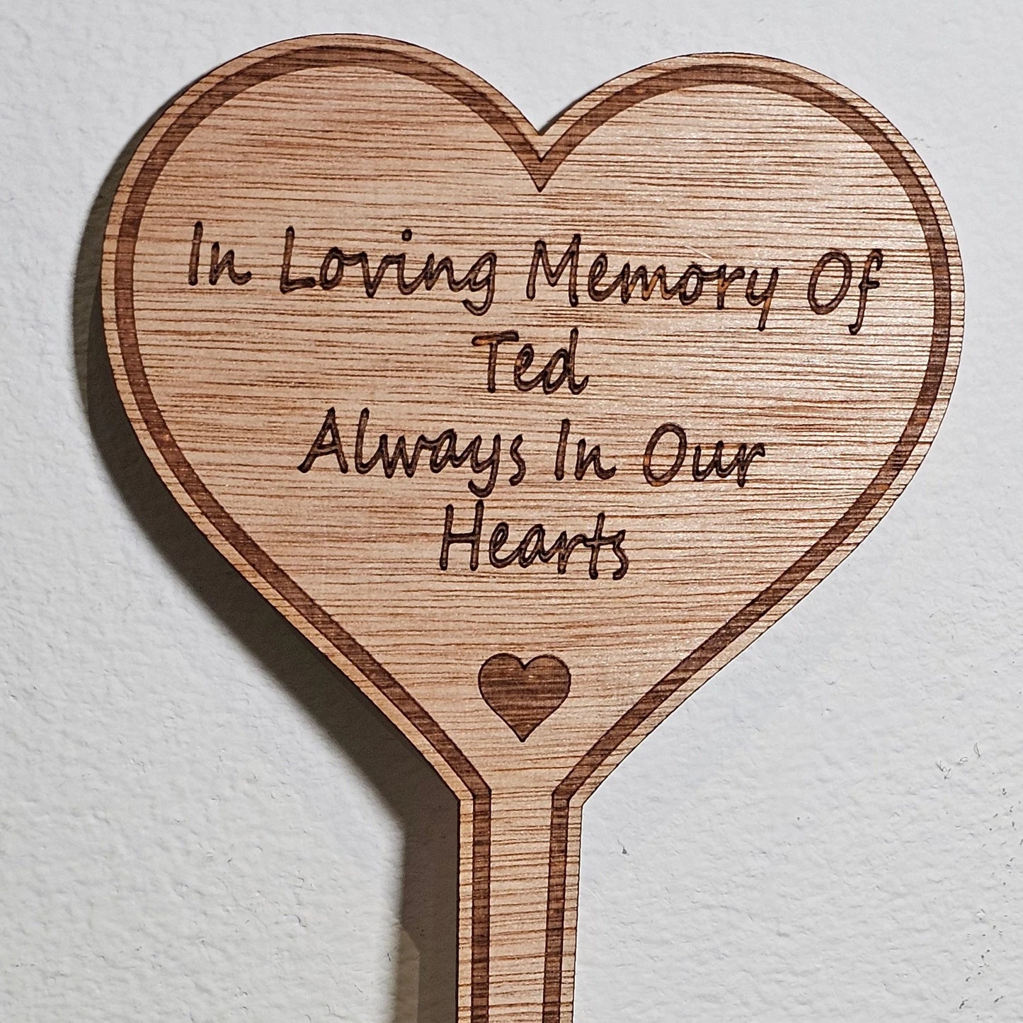 Wooden flower/plant marker - Slice of Wild