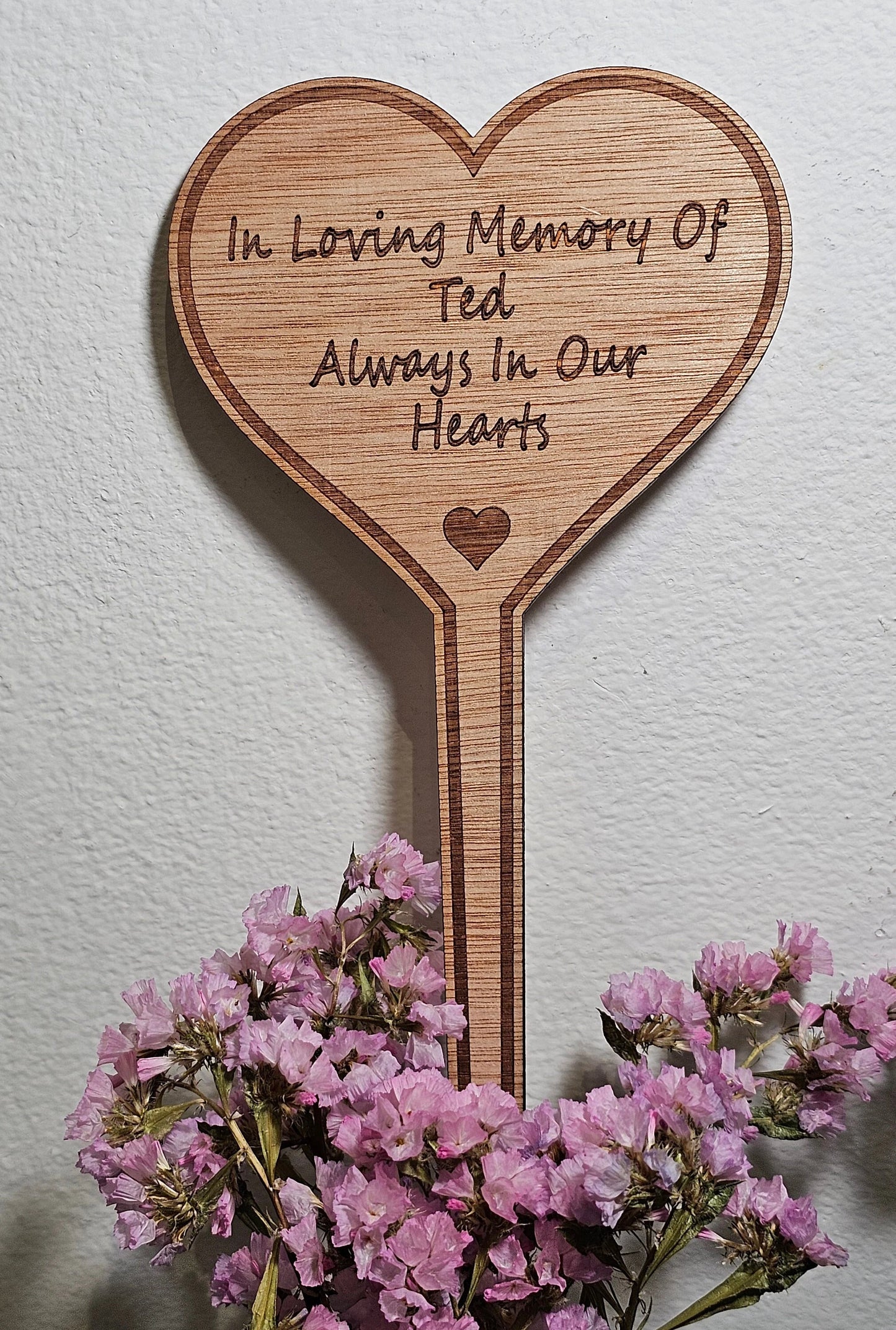 Wooden flower/plant marker - Slice of Wild