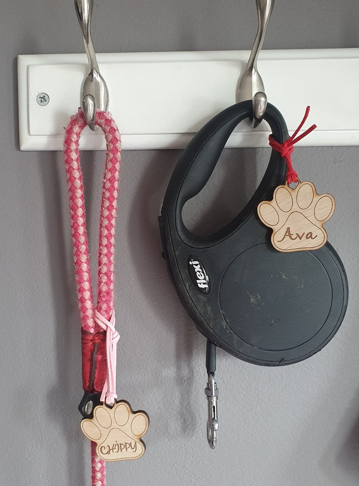Paw Print Keyring | Personalised Keyring | Dog Name Paw Print | Pets Name Engraving | Memorial Paw Print | Key chain Gift | Customised Name - Slice of Wild
